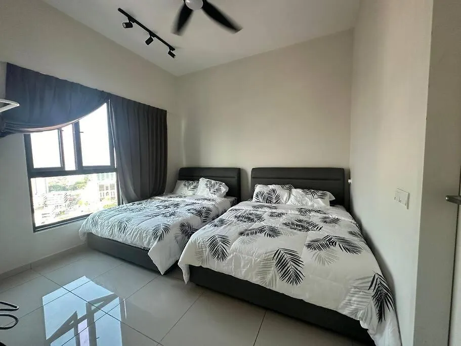 Apartment Melaka Homestay/3Bedroom/Up To 12Pax/Wi-Fi