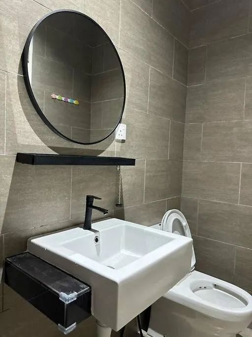 Apartment Melaka Homestay/3Bedroom/Up To 12Pax/Wi-Fi